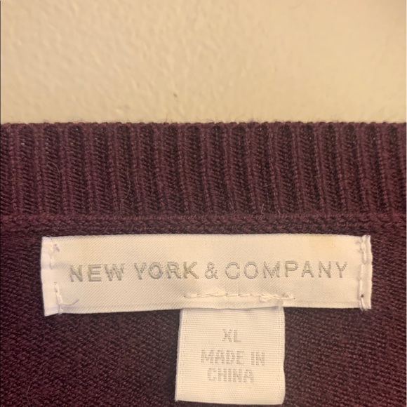 Dark Purple sweater, XL - Picture 2 of 7